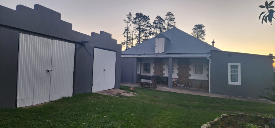 9 Bedroom Property for Sale in Joubertina Eastern Cape
